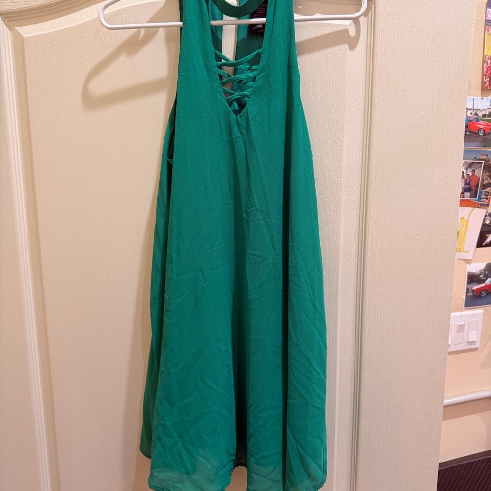 Green Sleeveless Dress with high neck